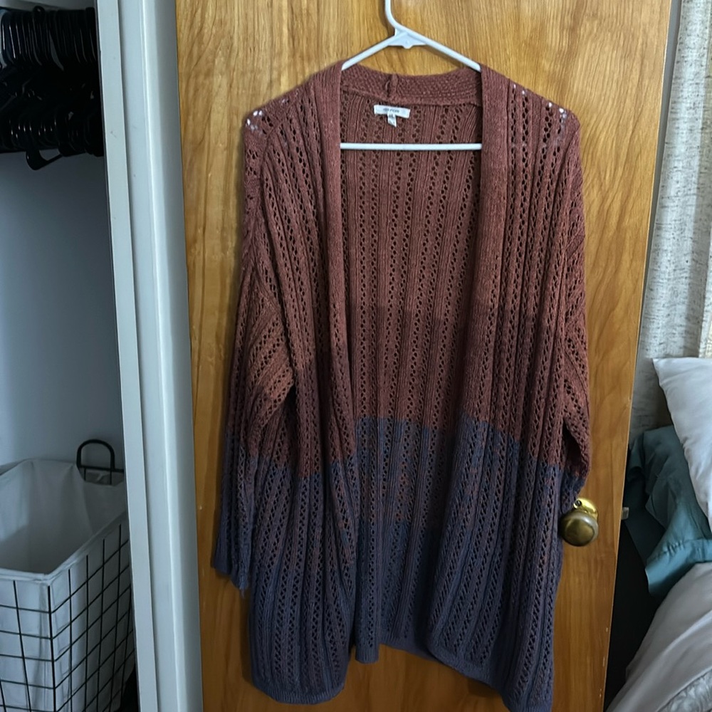 Tricolor sweater